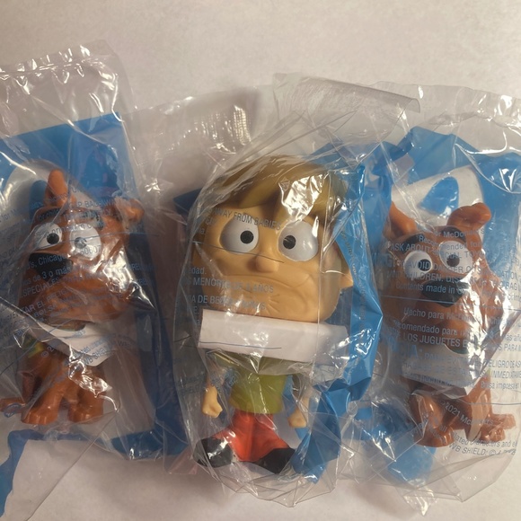 3 Sealed Scooby Doo and Shaggy McDonalds Happy Meal Toys, NWT - Picture 1 of 6
